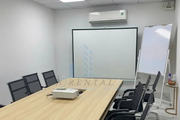 Khu vực phòng họp cho khách hàng thuê văn phòng 