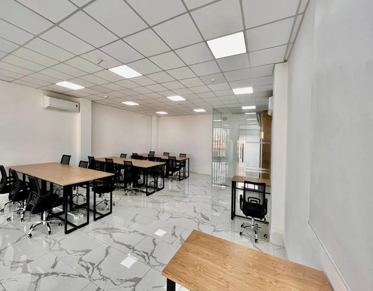 Dịch vụ cho thuê loại hình văn phòng trọn gói